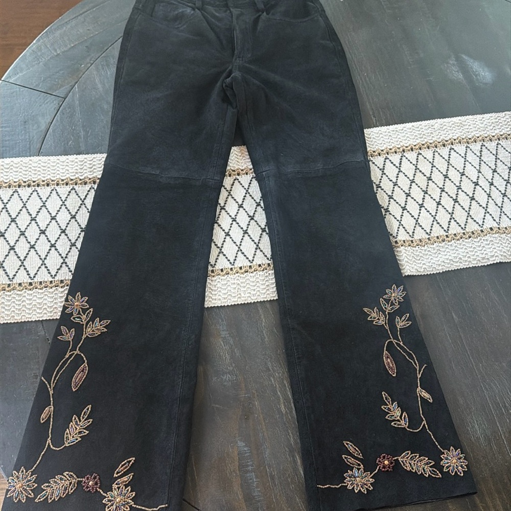 Vintage White House Black Market 💯 leather, embellished pants.